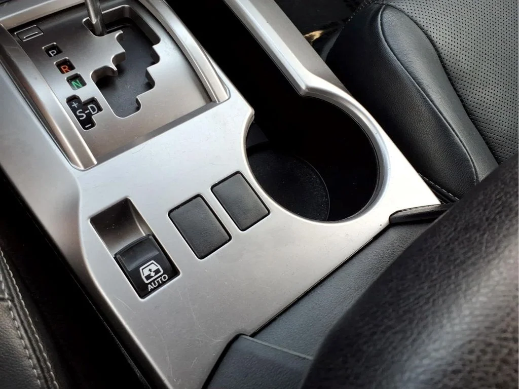 Used 2018 Silver Toyota Limited image 10