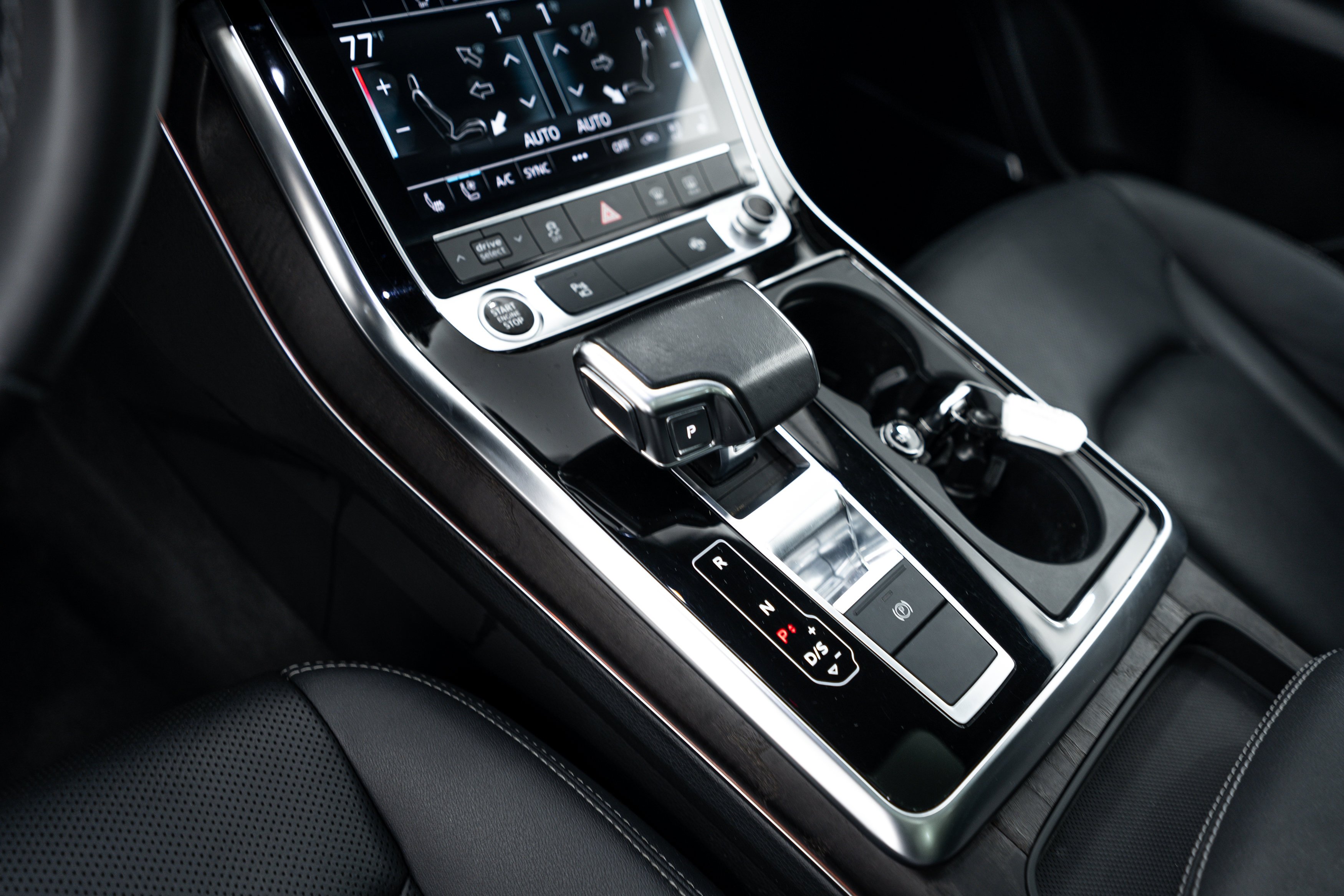 Used 2021 Daytona Gray Pearl Effect Audi Premium Plus image 11