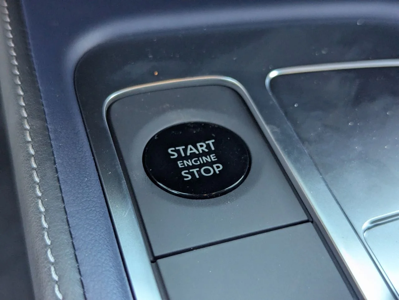 New 2027 HARBOR GRAY INFINITI Sport AWD image 24