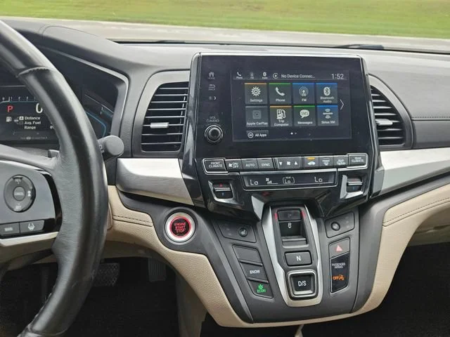 Used 2019 White Honda EX-L image 17
