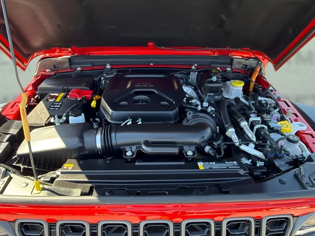 Used 2025 Red Jeep Rubicon 4xe image 31
