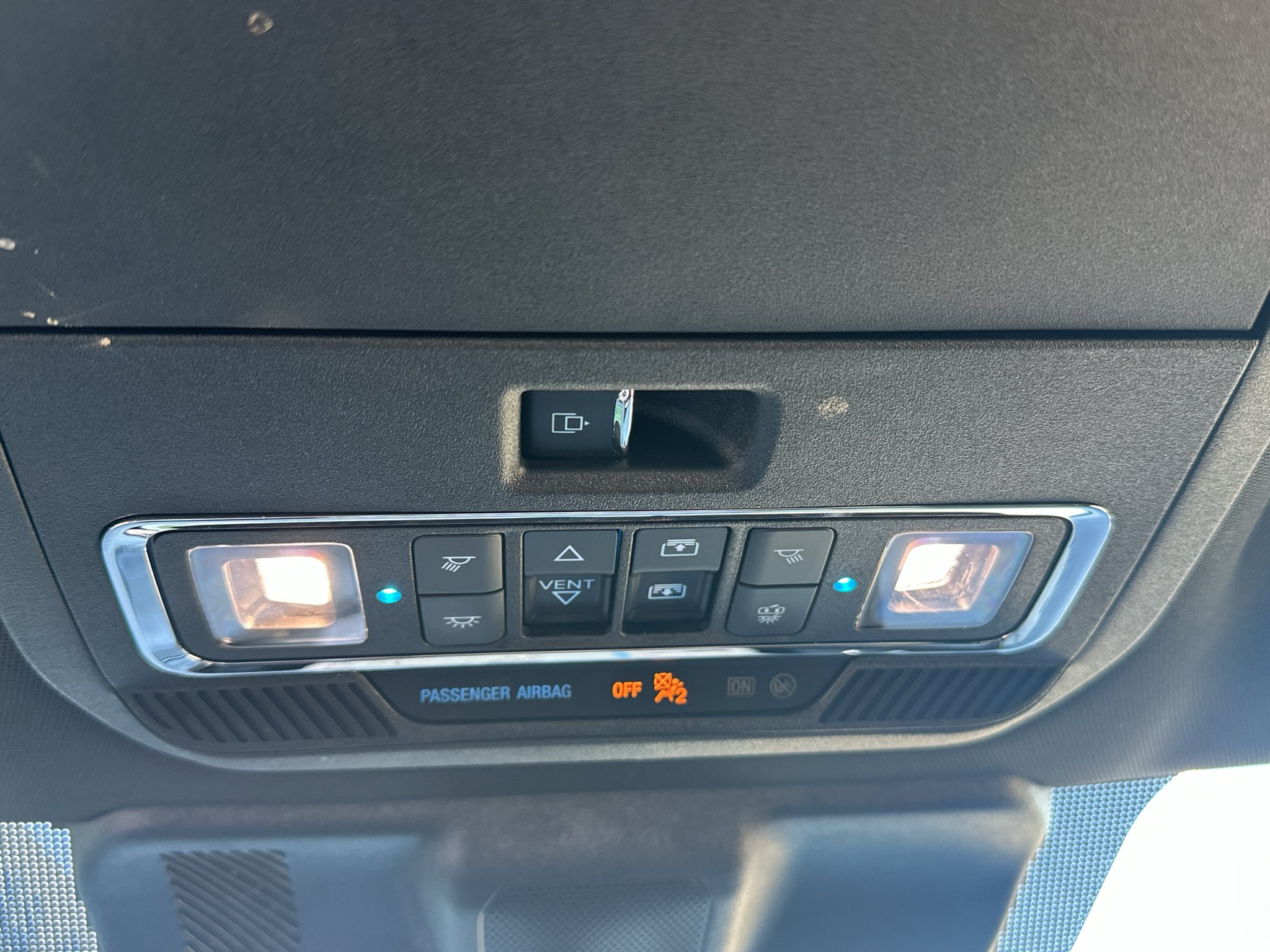 Used 2026 Glacier Gray Metallic Tri-Coat Ford Platinum image 31