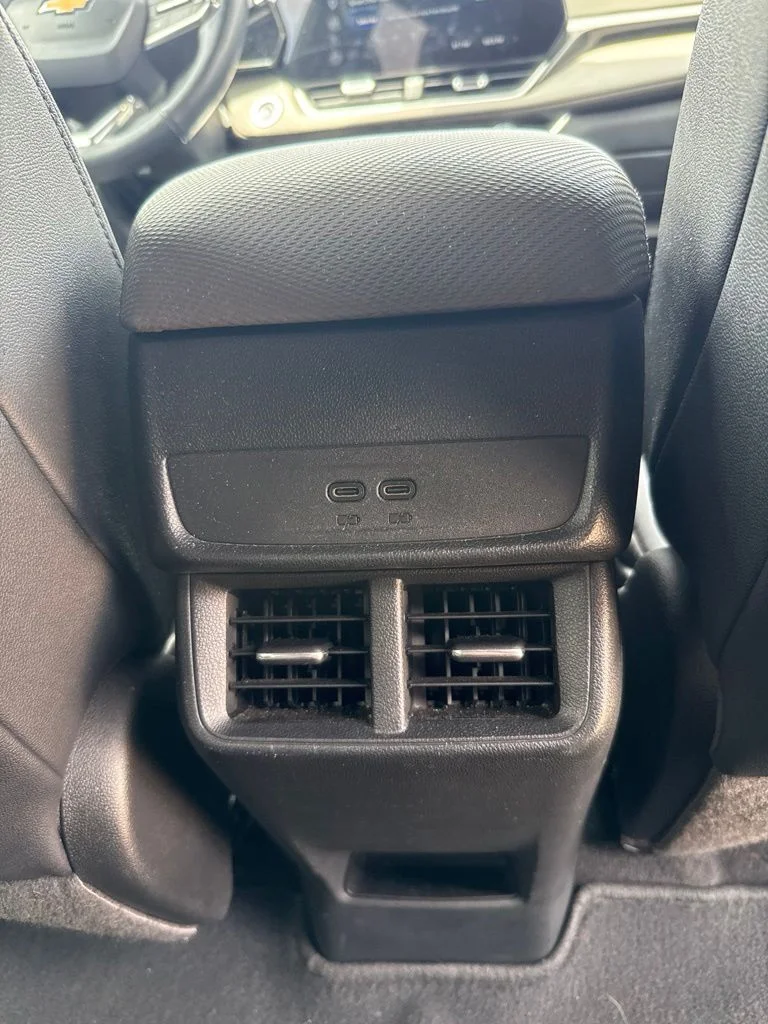 Used 2025 Black Chevrolet LT image 17