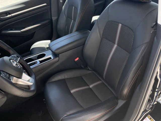 Used 2026 Black Nissan 2.5 SR image 11