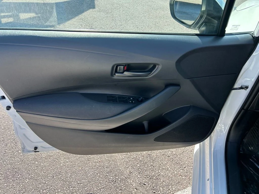 Used 2024 White Toyota LE image 17