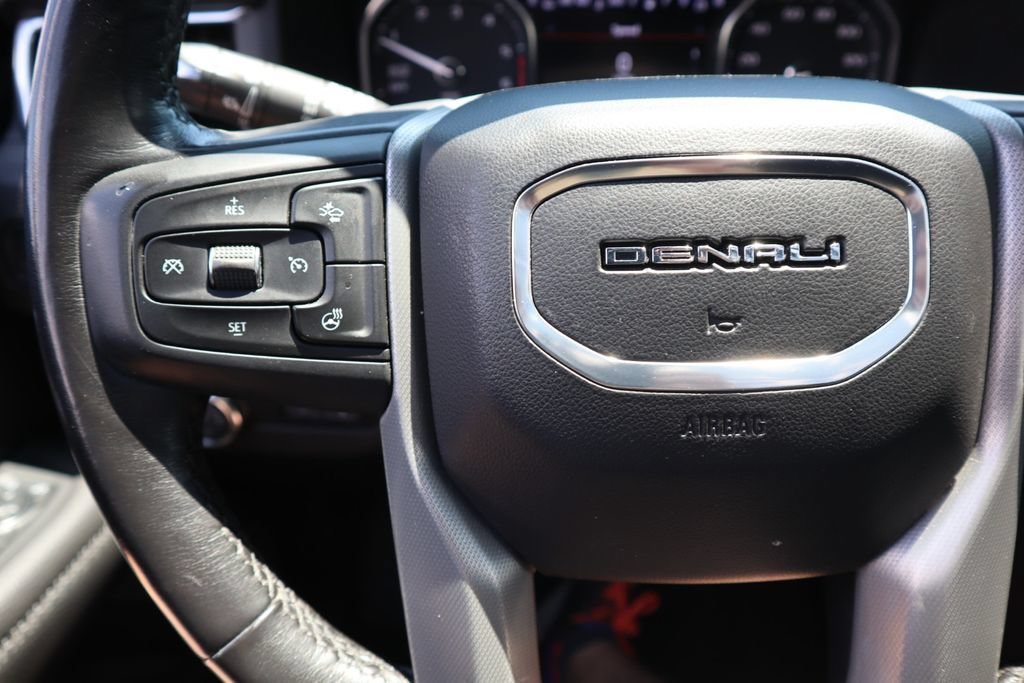Used 2021 WHITE FROST TRICOAT GMC Denali image 21