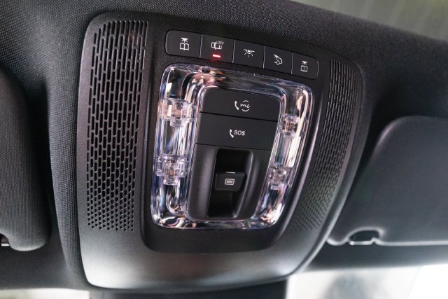 New 2026 Polar White Mercedes-Benz GLA 250 image 65