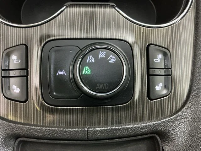 Certified Used 2023 Silver GMC SLT image 32