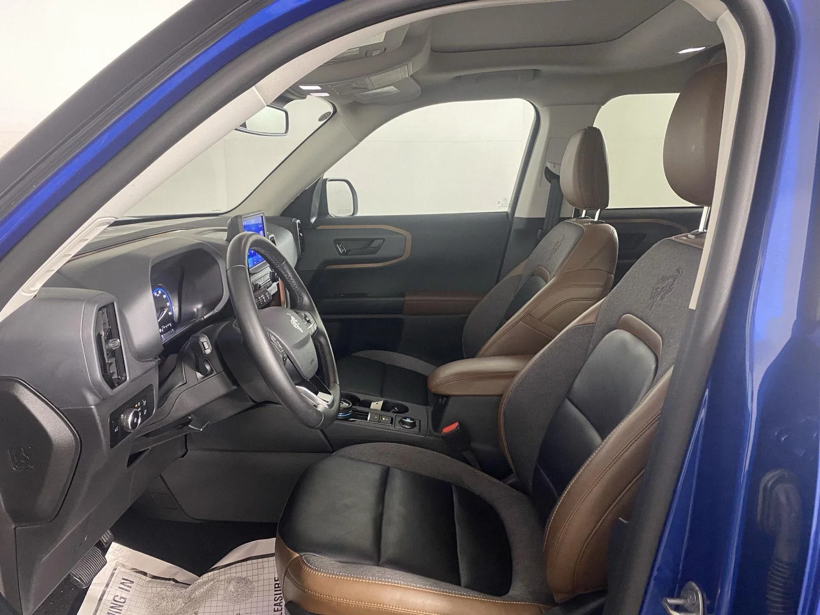Used 2024 Atlas Blue Ford Outer Banks image 24