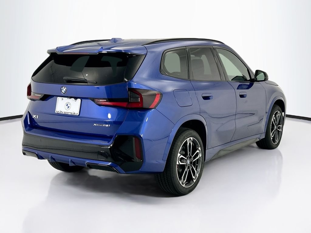 New 2026 Blue Metallic BMW xDrive28i image 5
