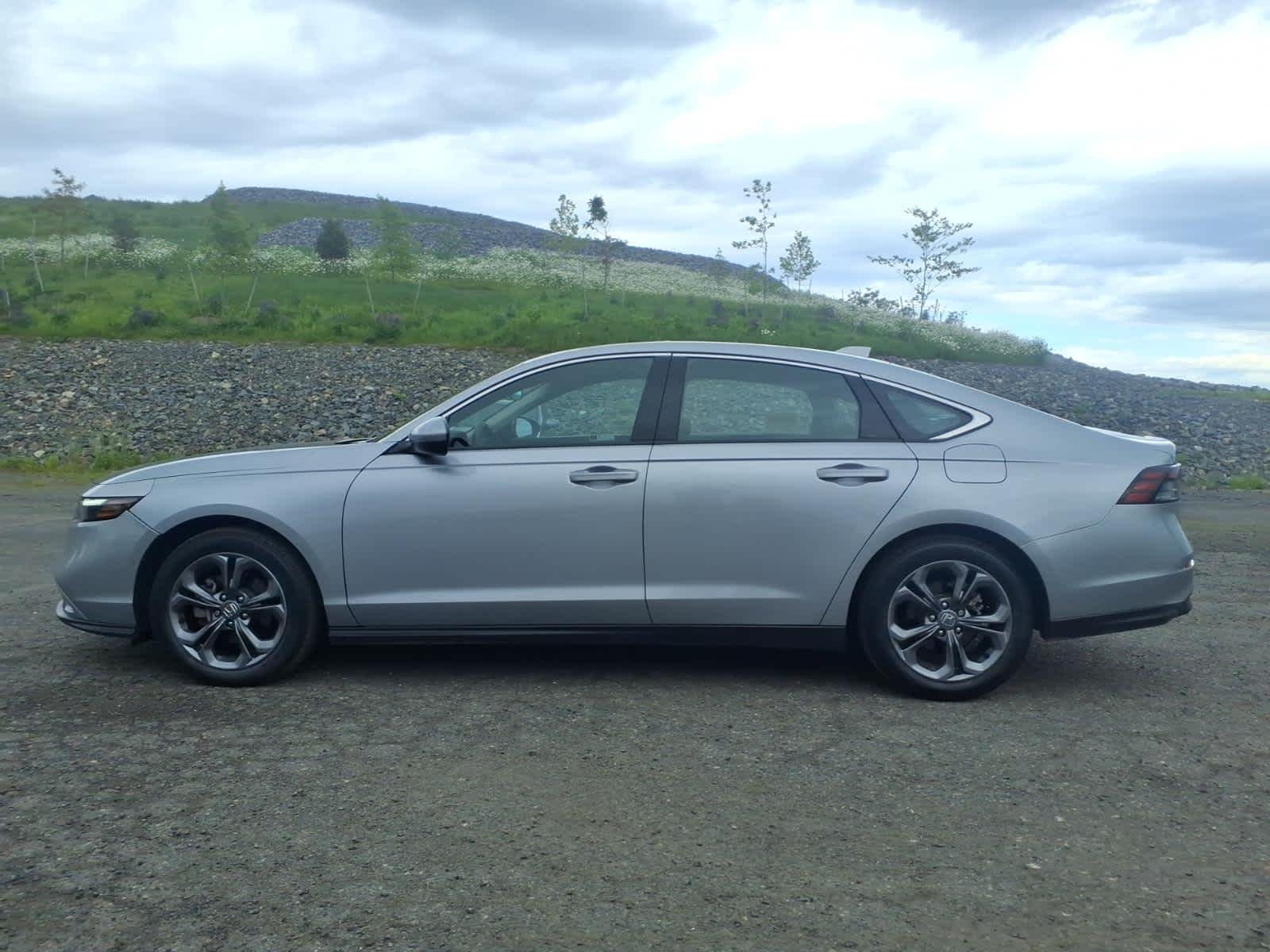 2023 Honda Accord EX - Photo 8
