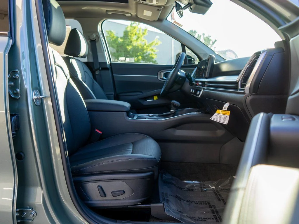 2025 Kia Sorento X-Line EX - Photo 10