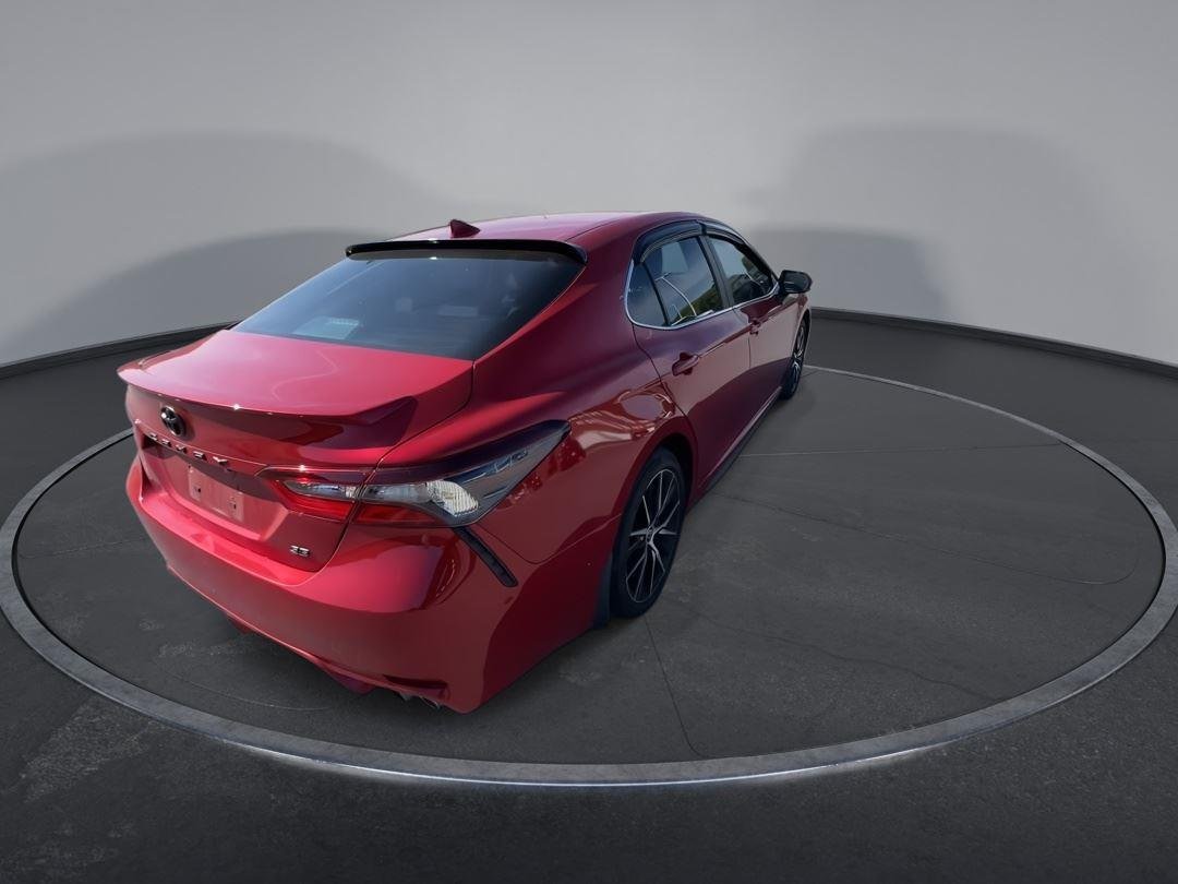 Used 2022 Supersonic Red Toyota SE image 8
