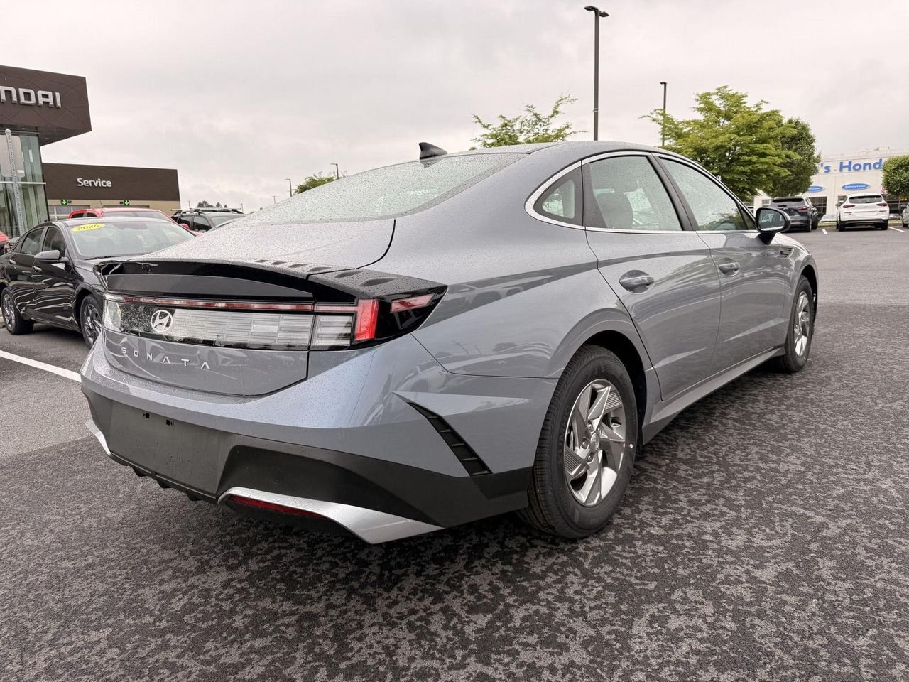 New 2026 Transmission Blue Hyundai SE image 4