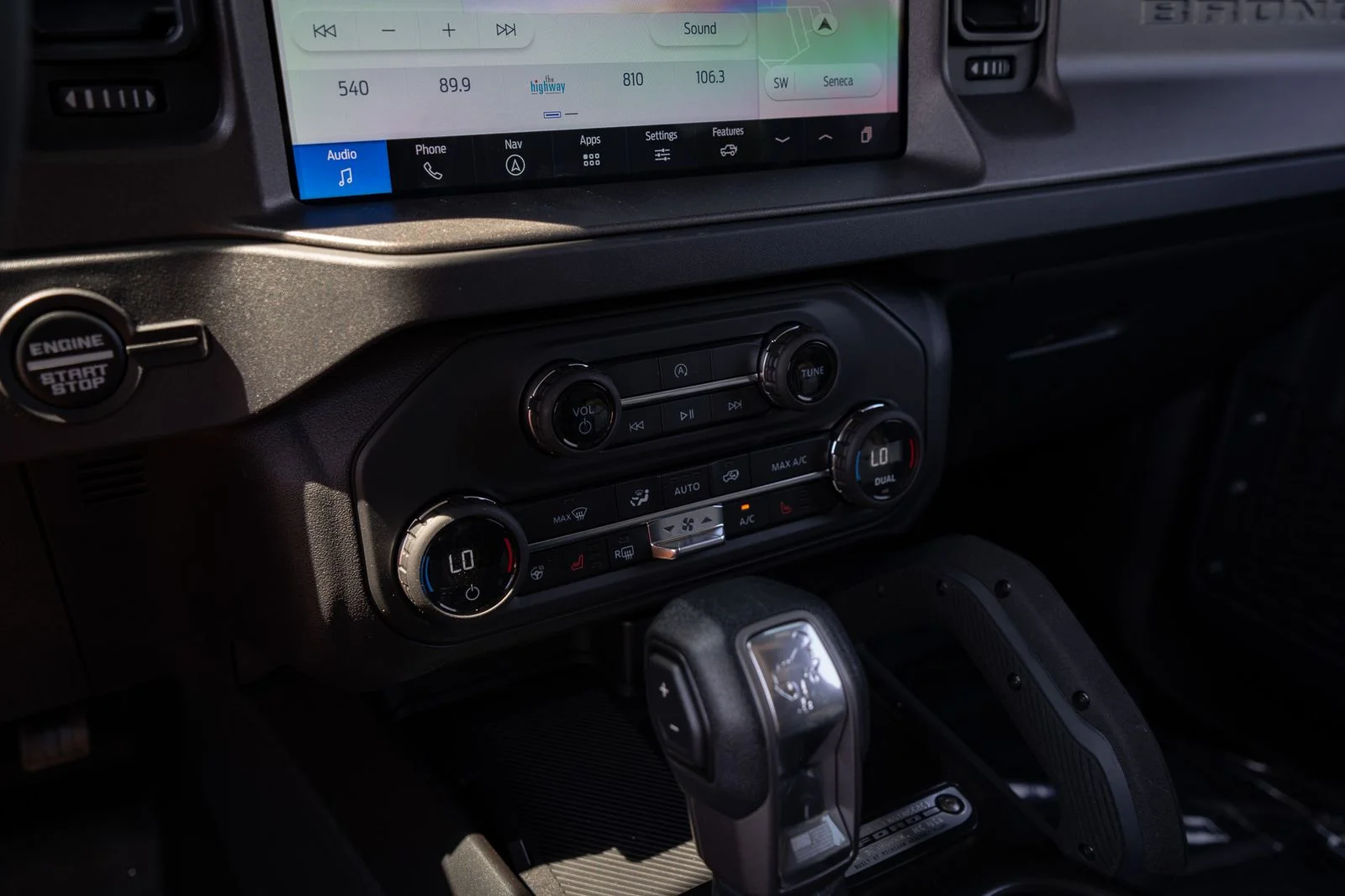 New 2026 Oxford White Ford Badlands® image 41