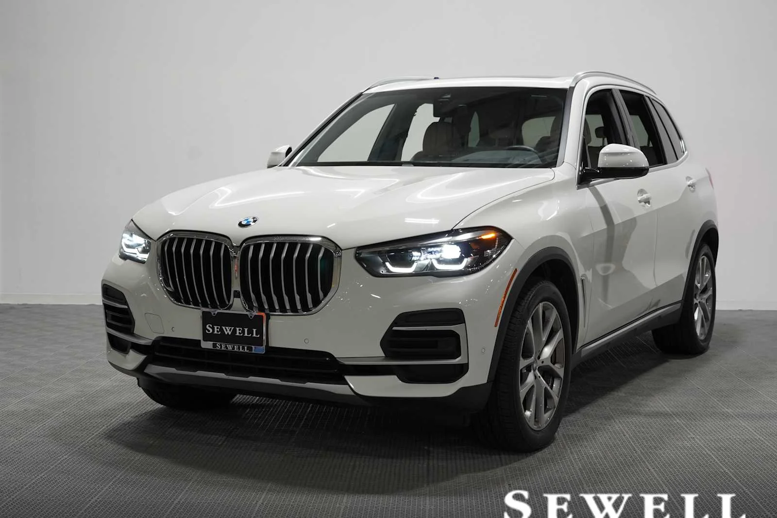 2022 BMW X5 xDrive40i's photo