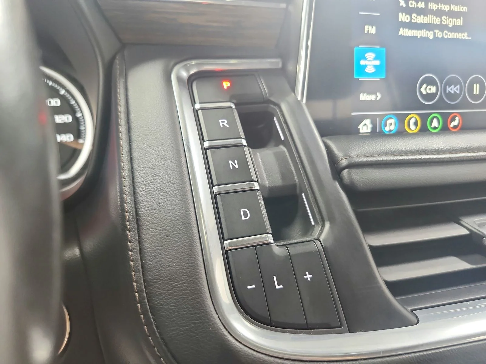 Used 2021 White Chevrolet High Country image 30