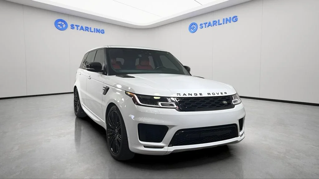 Used 2022 White Land Rover HSE Dynamic image 14