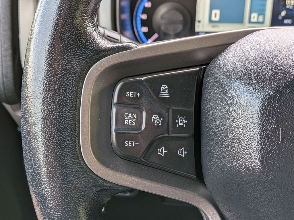 Used 2021 Green Ford Wildtrak image 21
