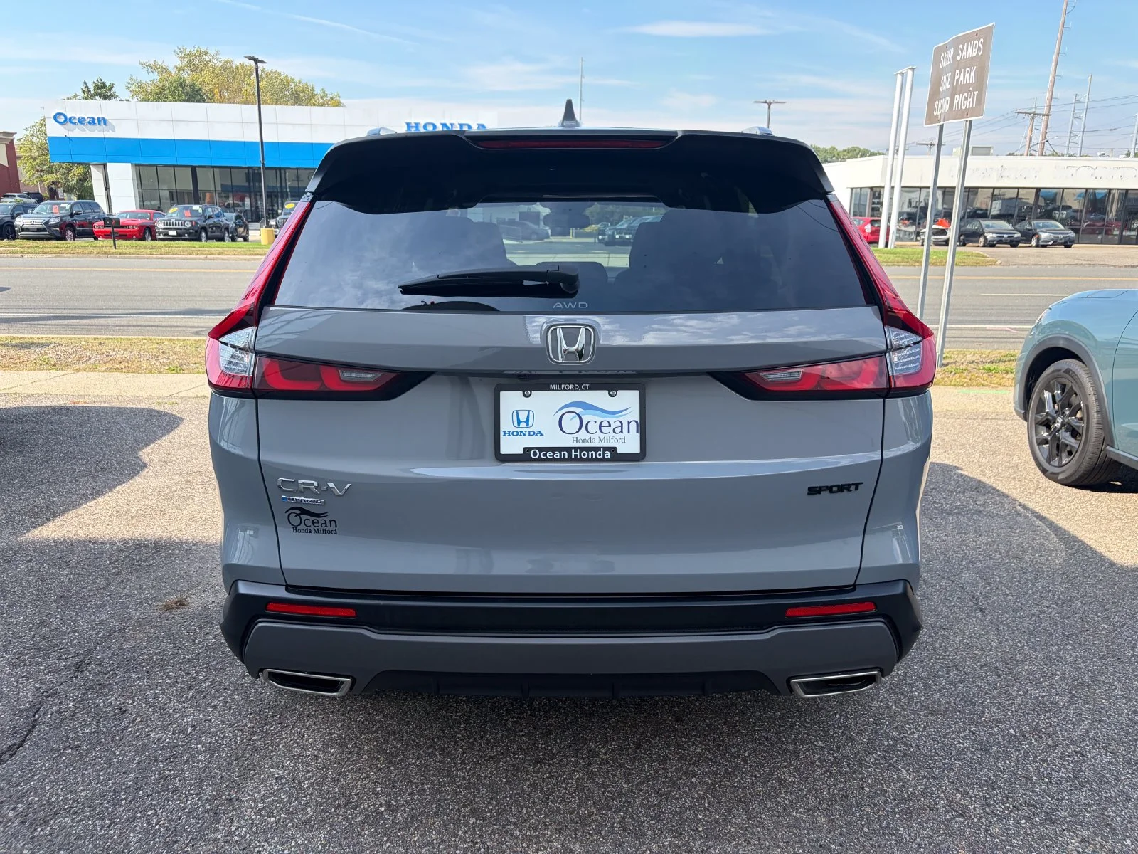 Used 2024 Urban Gray Pearl Honda Sport image 4