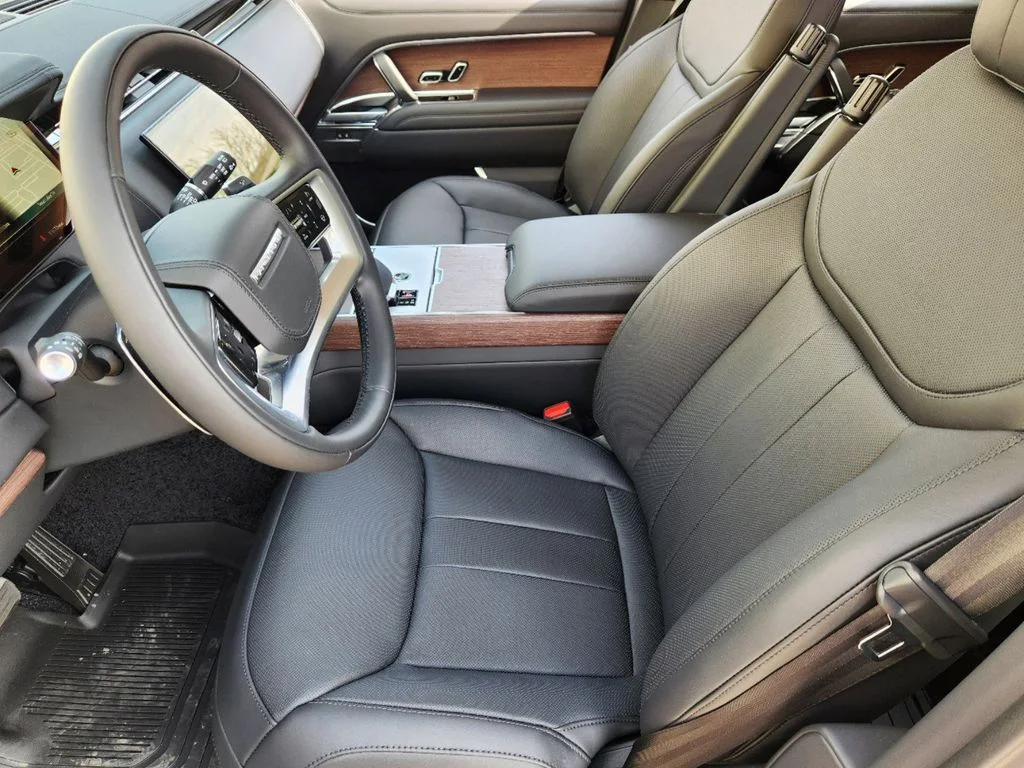 2025 Land Rover Range Rover SE - Photo 10