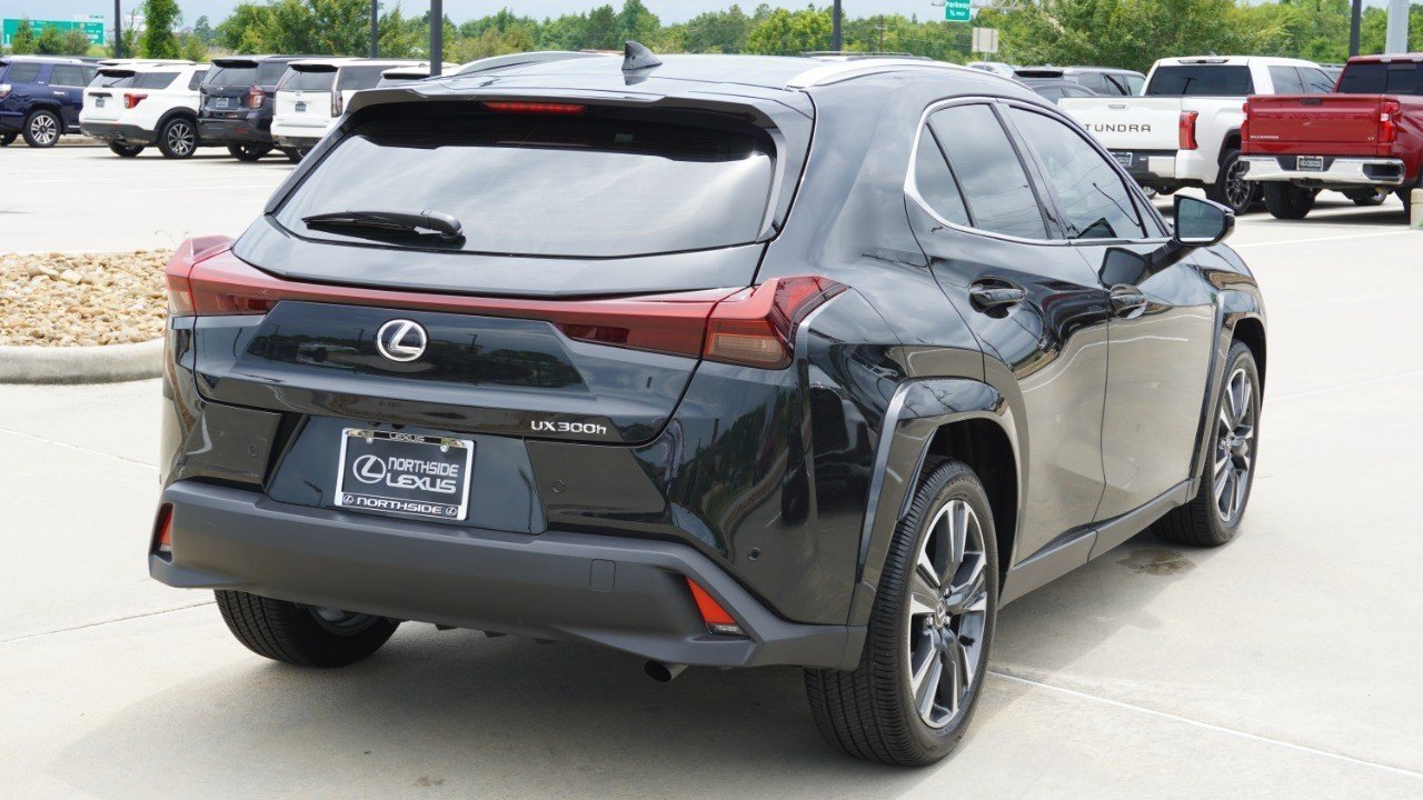 Certified Used 2026 Black Lexus UX 300h Premium image 6