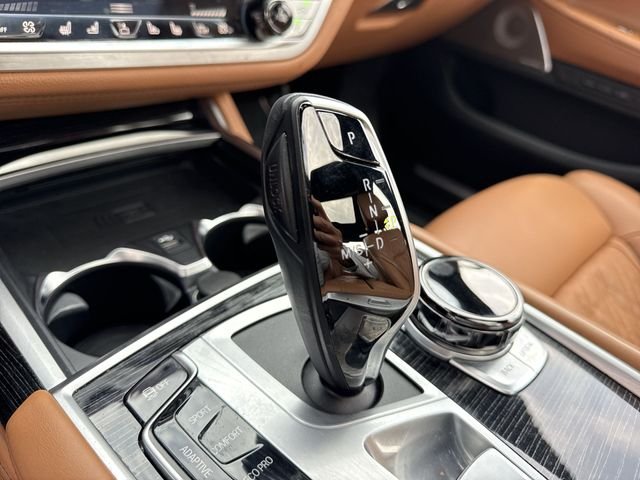 2020 BMW 7 Series 750i - Photo 20