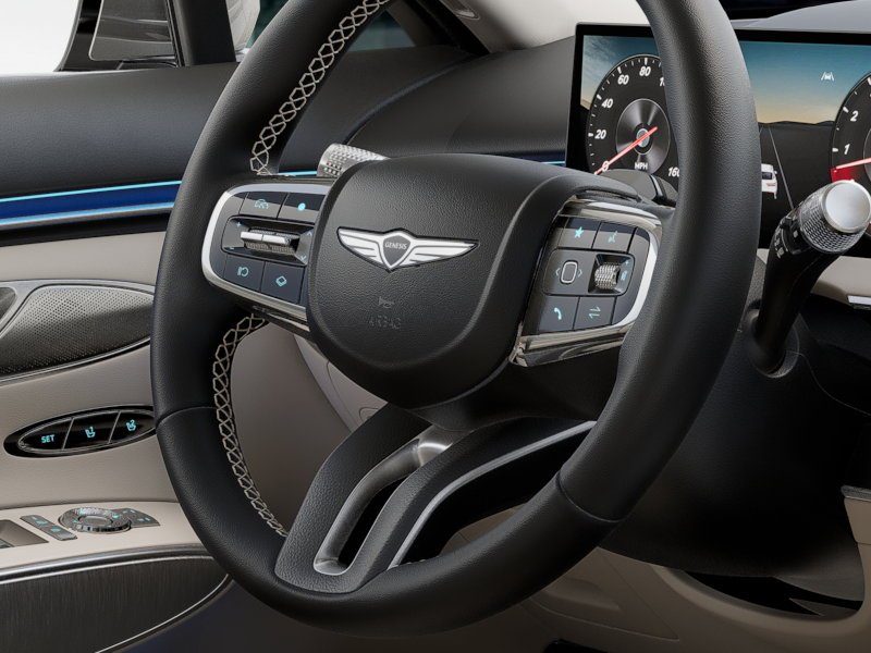 New 2027 White Genesis 2.5T Select image 14