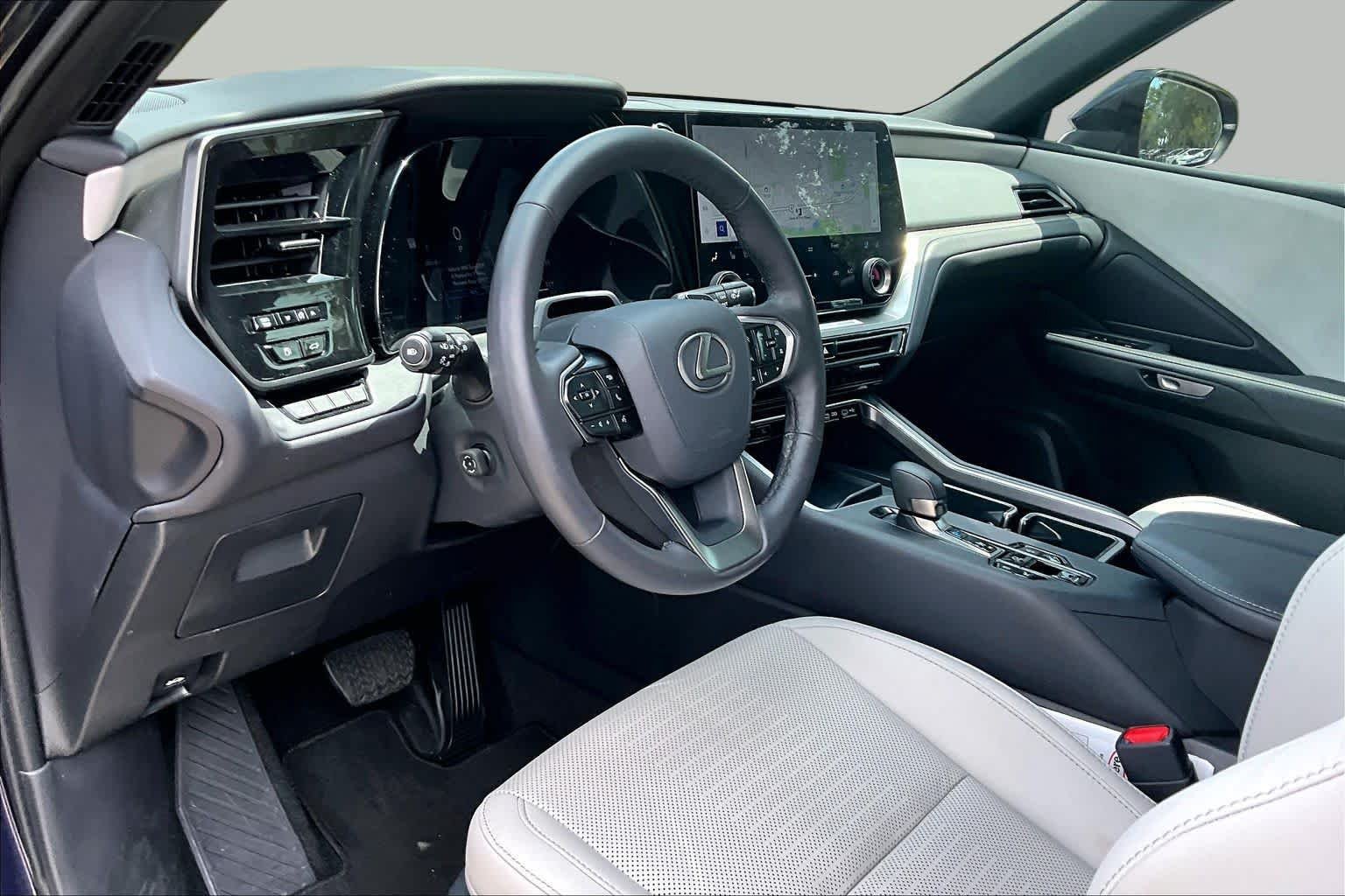 Used 2026 Nightfall Mica Lexus Premium image 18
