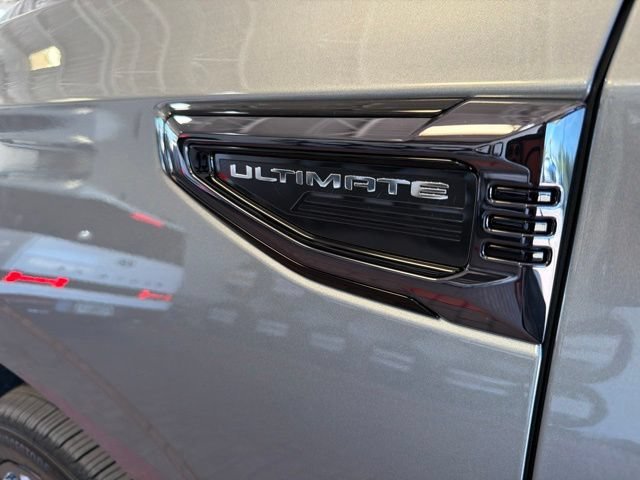 2026 GMC Yukon XL Denali Ultimate - Photo 13