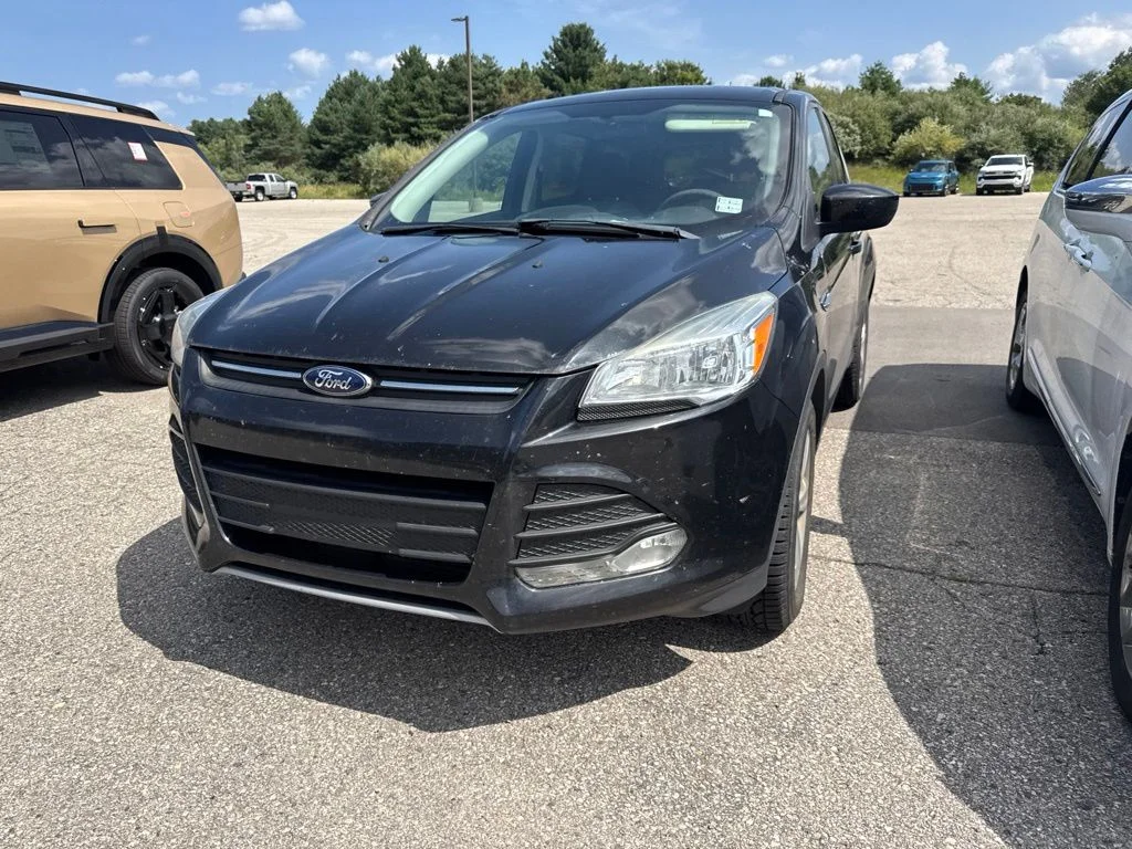 Used 2015 Tuxedo Black Ford SE image 22
