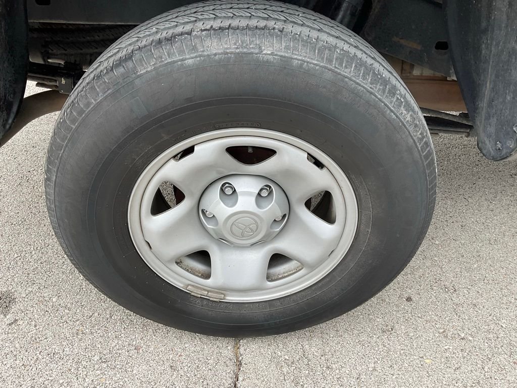 Used 2020 Black Toyota SR image 7