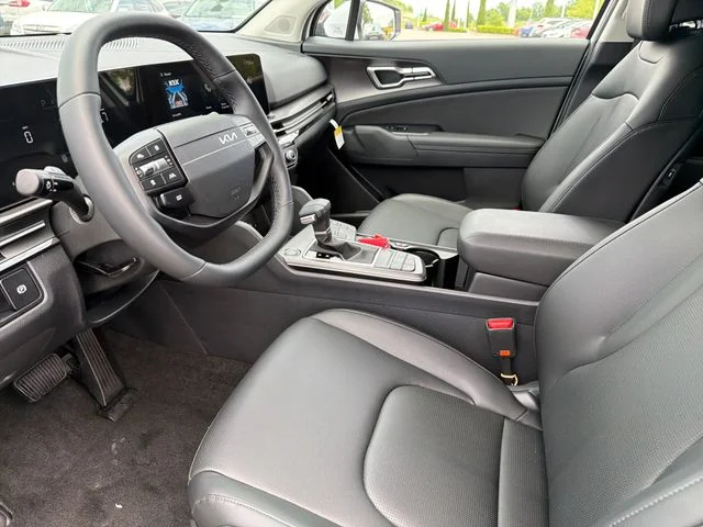 New 2026 White Kia EX image 19
