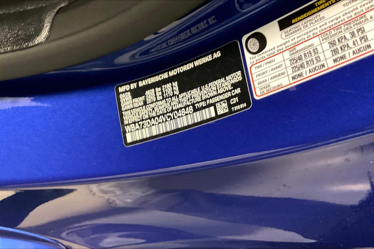 New 2027 Portimao Blue Metallic BMW M440i image 18