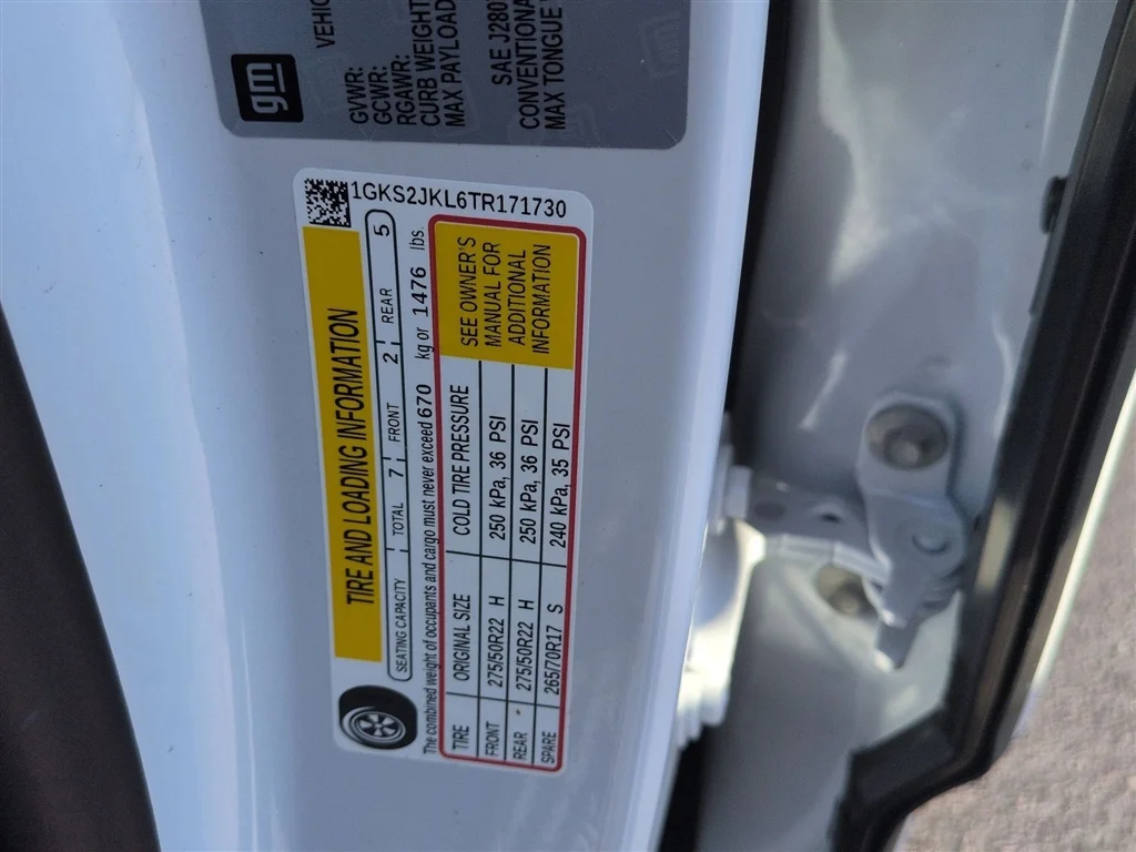 Used 2026 Glacier White Tricoat GMC Denali image 35