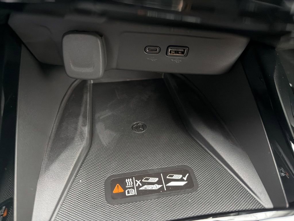 2026 Chevrolet Trax LT - Photo 18
