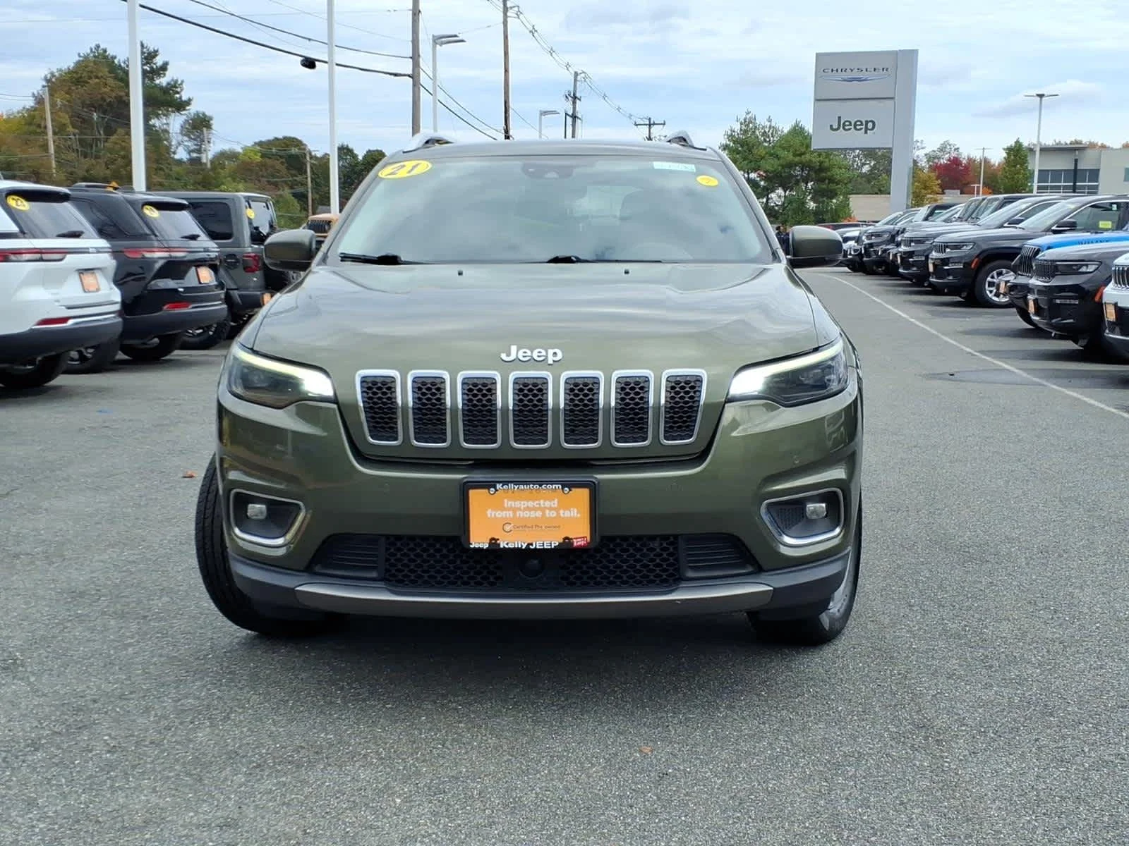 Certified Used 2021 Olive Green Pearl Coat Jeep Limited image 3