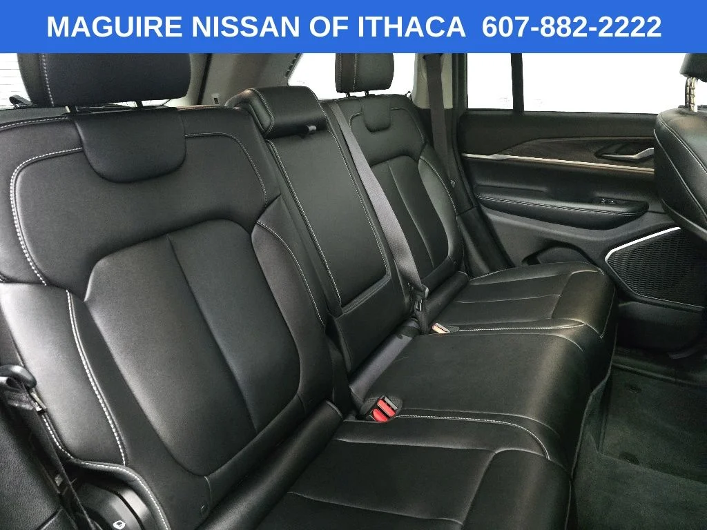 Used 2023 Brown Jeep 4xe image 17