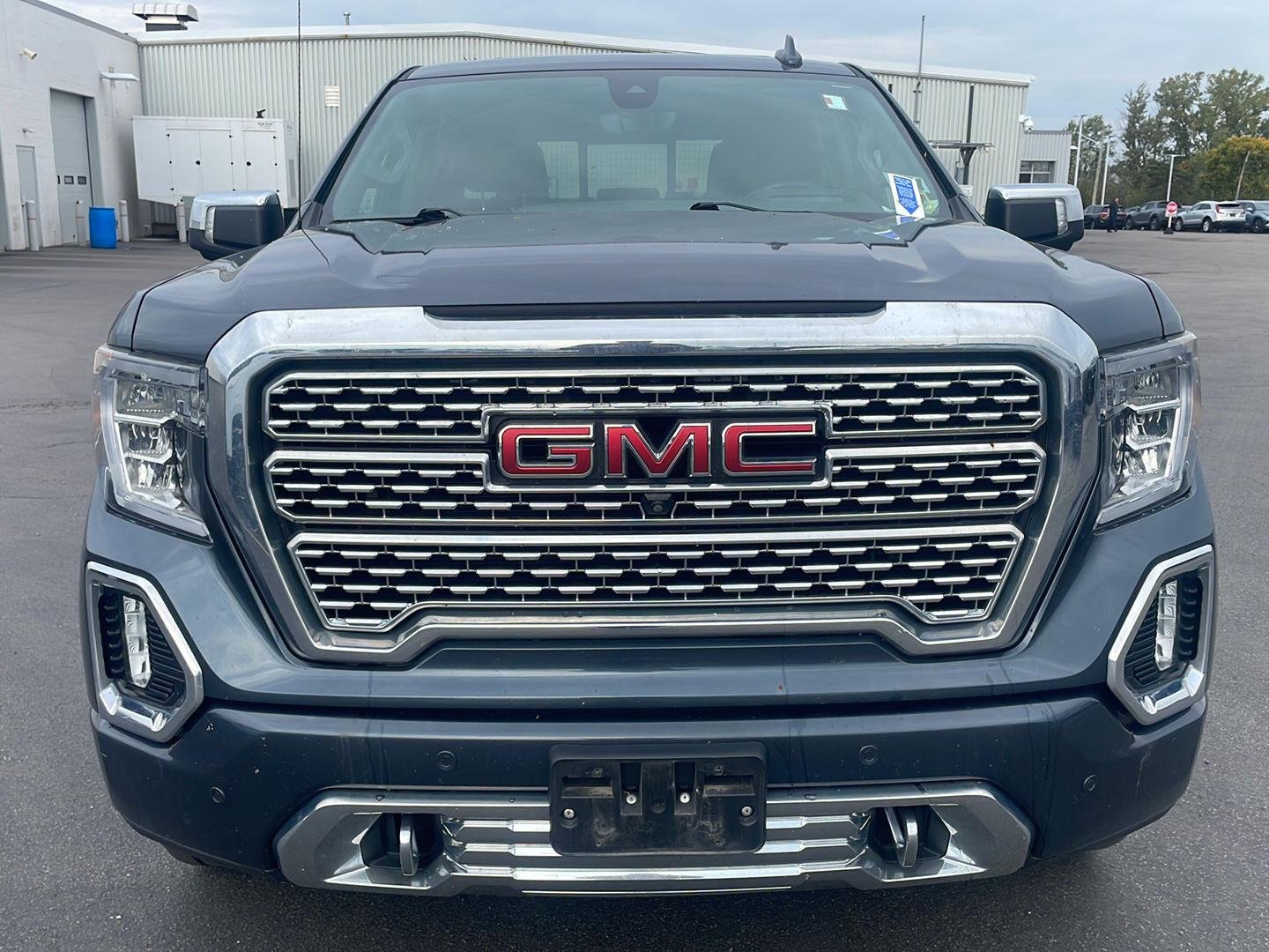Used 2020 Dark Sky Metallic GMC Denali image 3