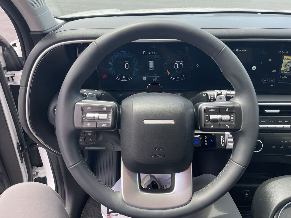 Used 2026 White Hyundai SE image 18