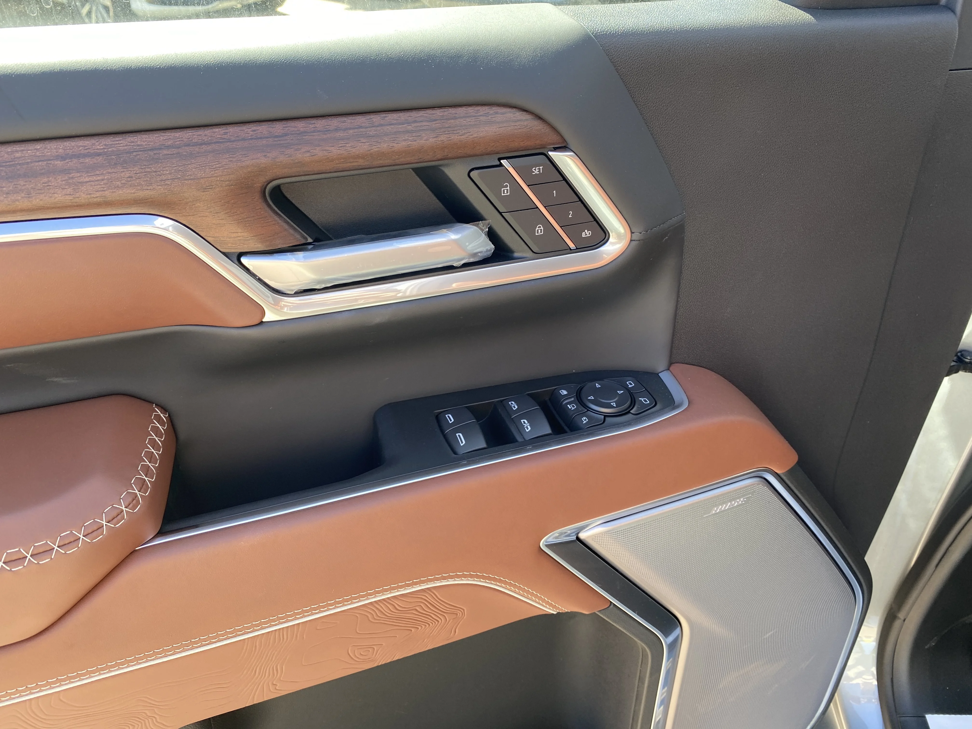 New 2026 STERLING METALLIC GMC Denali Ultimate image 26
