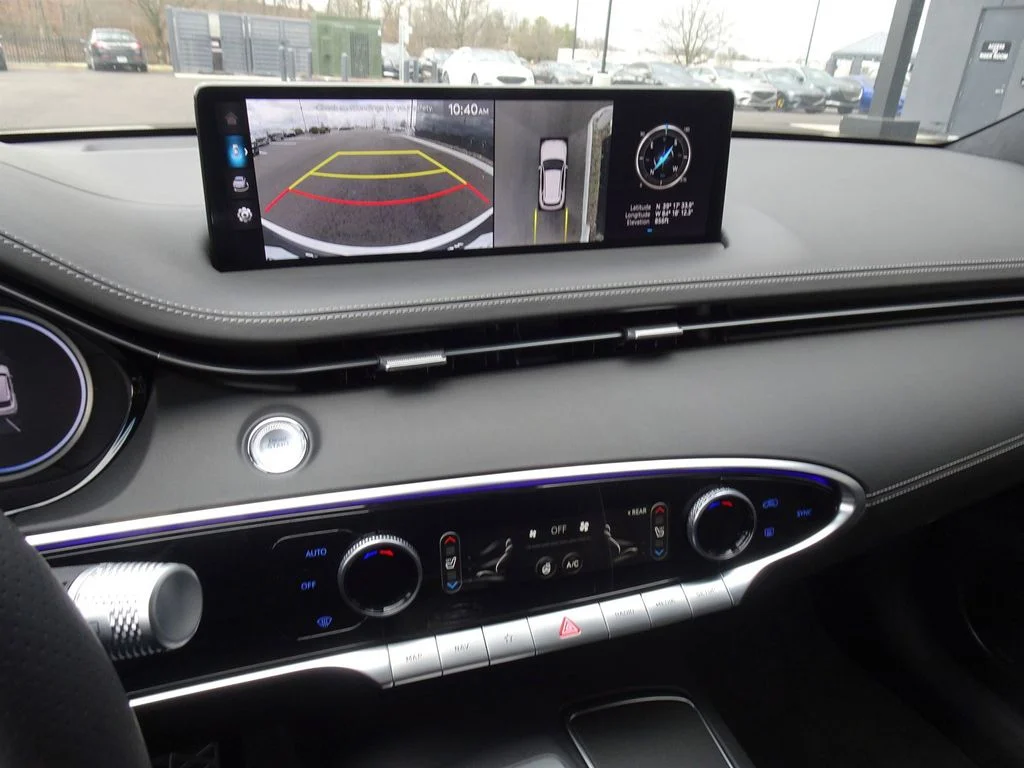 2025 GENESIS GV70 Sport - Photo 18