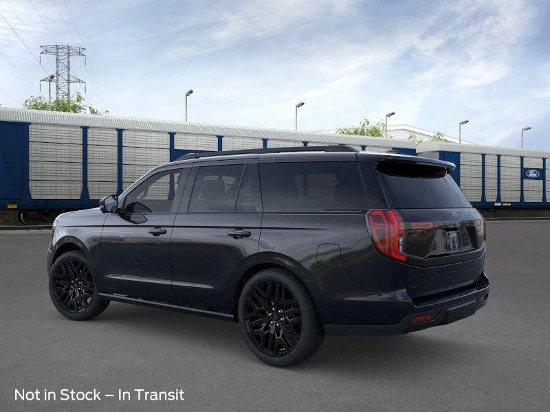 New 2026 UM AGATE BLACK METALLIC Ford Platinum image 5