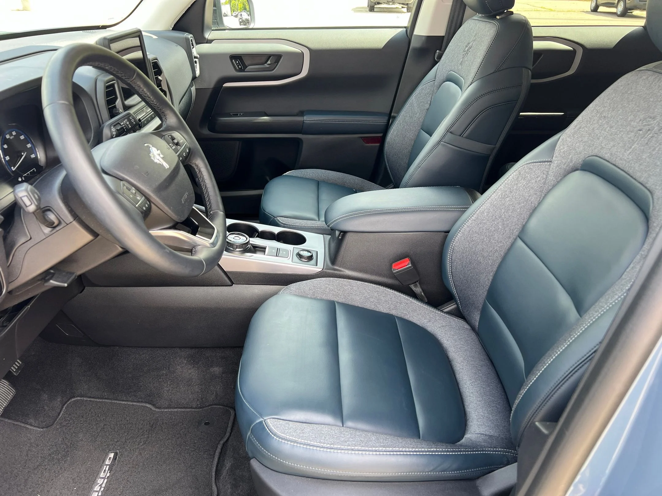 Used 2024 Gray Ford Outer Banks image 16