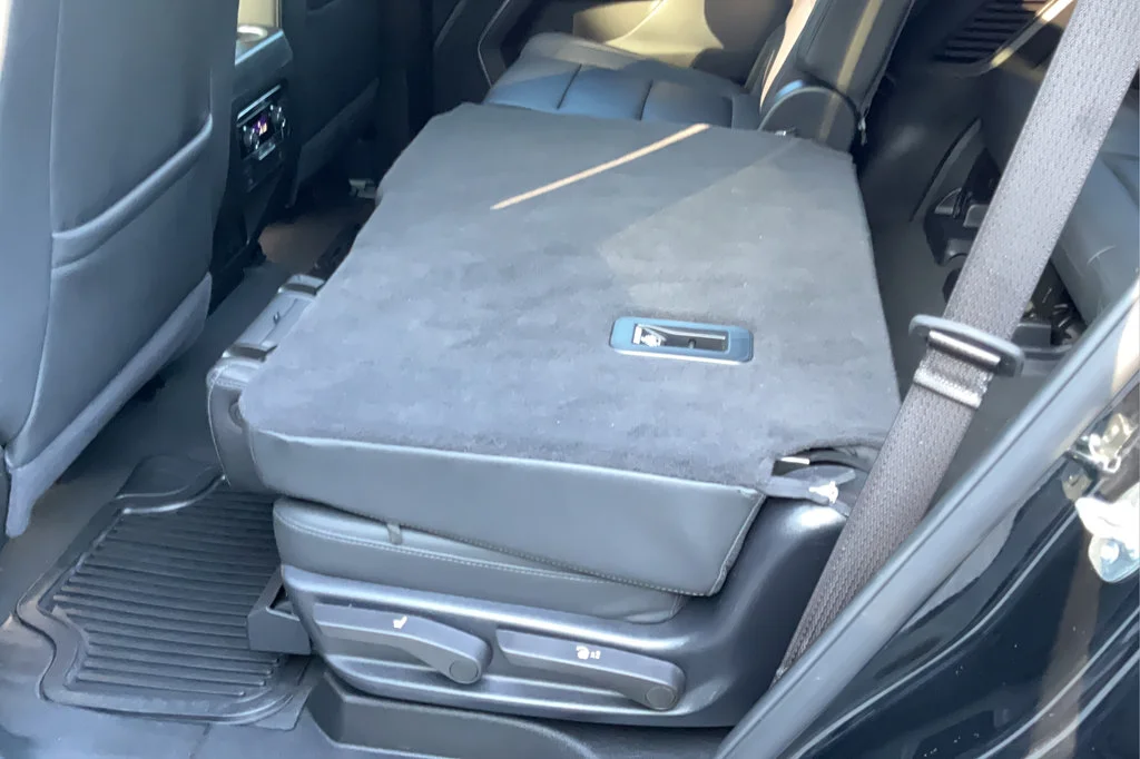 2025 Chevrolet Tahoe LT - Photo 31