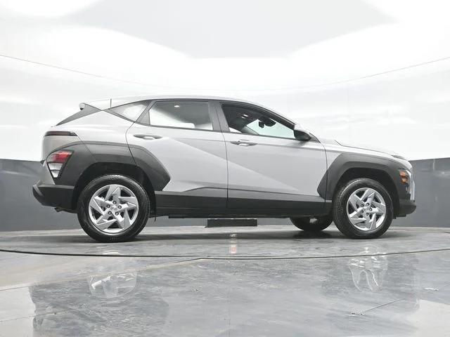 Used 2026 Gray Hyundai SE image 25