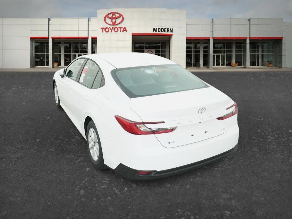 New 2026 Ice Cap Toyota LE image 19