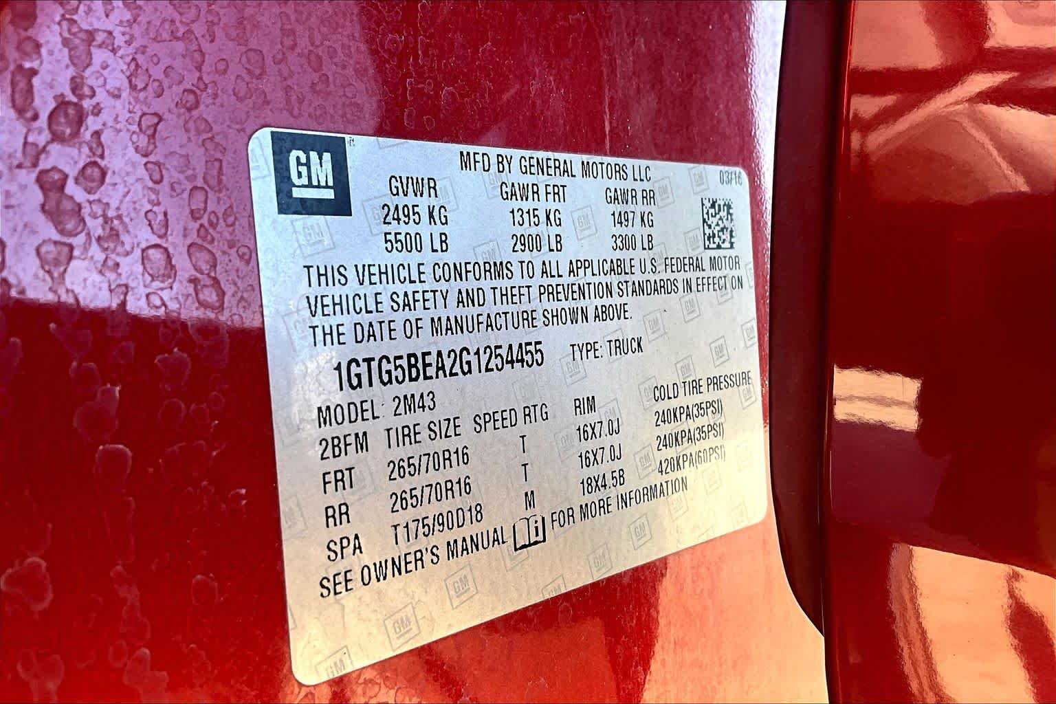 Used 2016 Copper Red Metallic GMC 2WD image 35