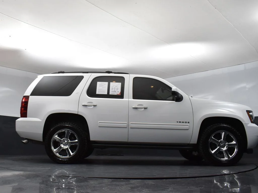 Used 2013 White Chevrolet LT image 36