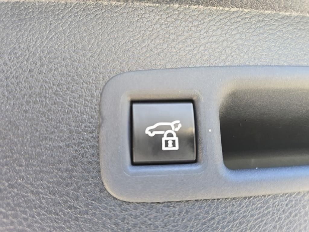 Used 2025 Red Toyota Limited image 31